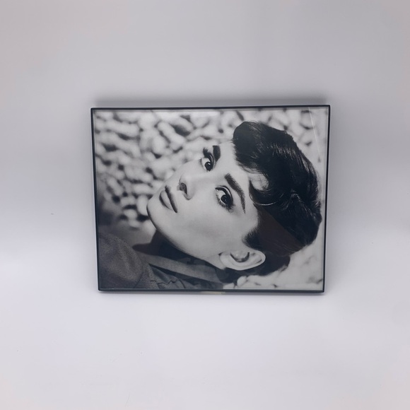 Audrey Hepburn Retro Vintage Celebrity Framed Magazine Print Wall Art - Picture 14 of 16